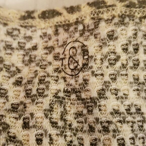 Treasure & Bond Leopard Print Top Sz M - Picture 4 of 5